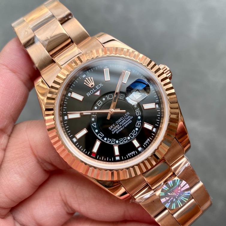 CLASSIC 42MM ROSE GOLD-TONE BLACK DIAL WATCH