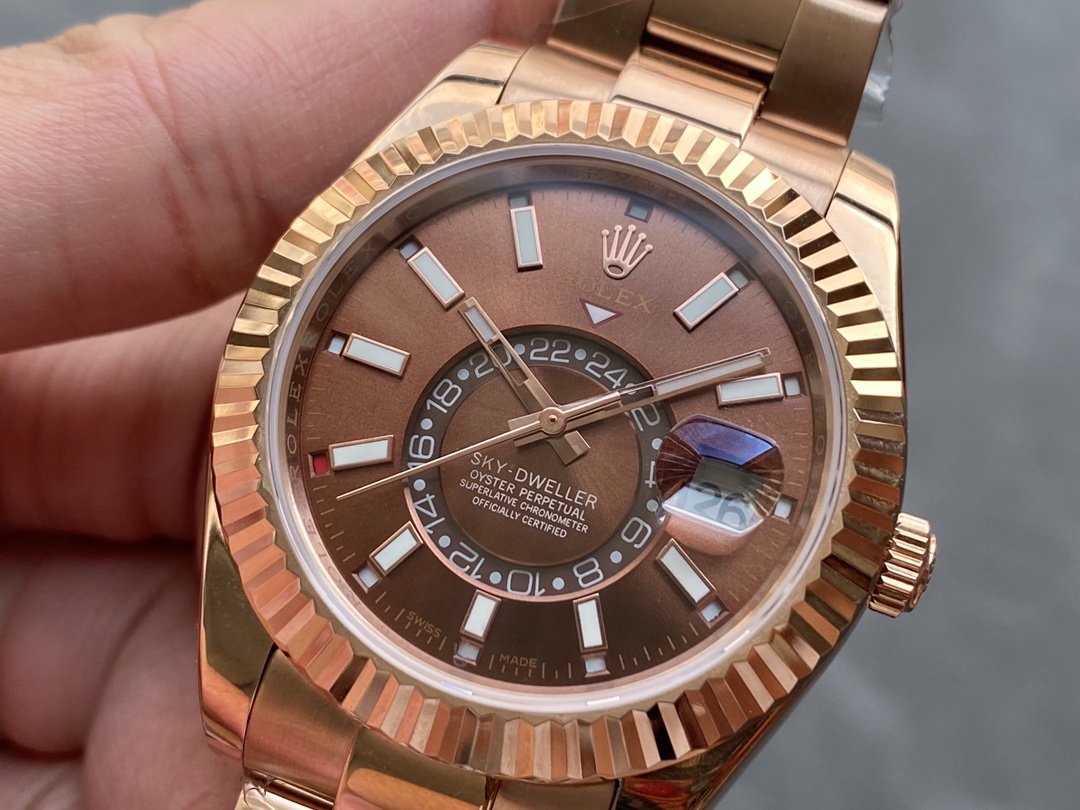 CLASSIC 42MM ROSE GOLD-TONE BROWN DIAL WATCH