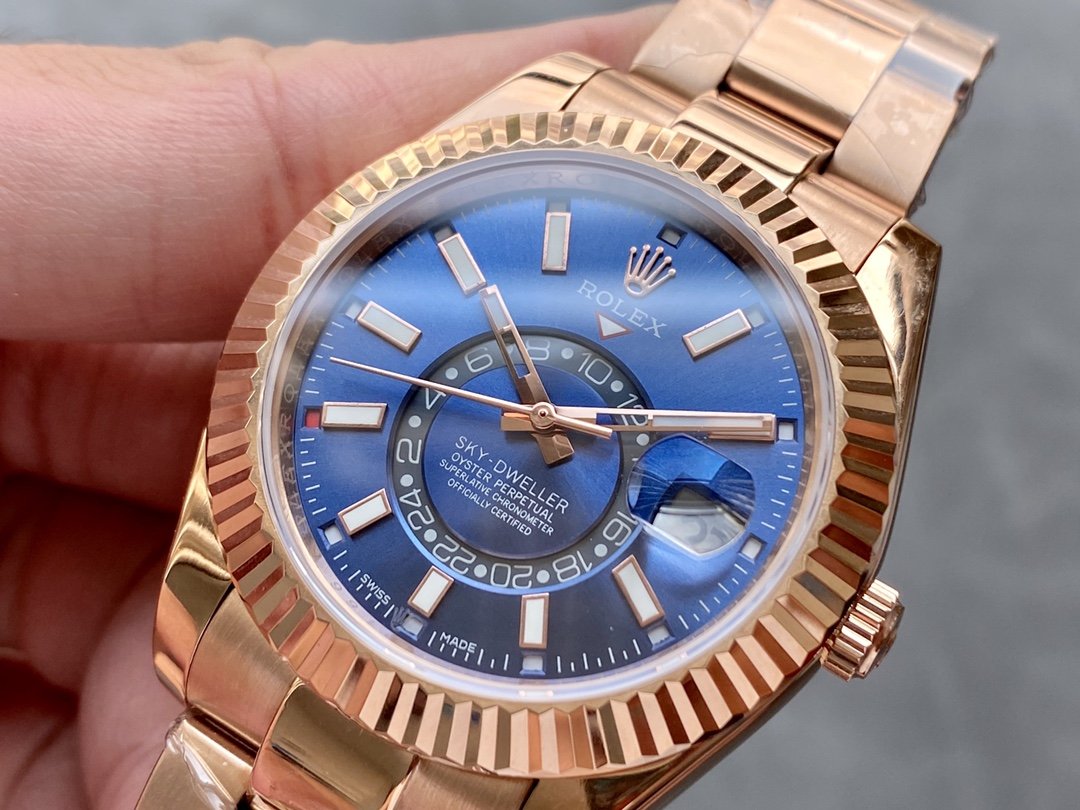 CLASSIC 42MM ROSE GOLD-TONE BLUE DIAL WATCH