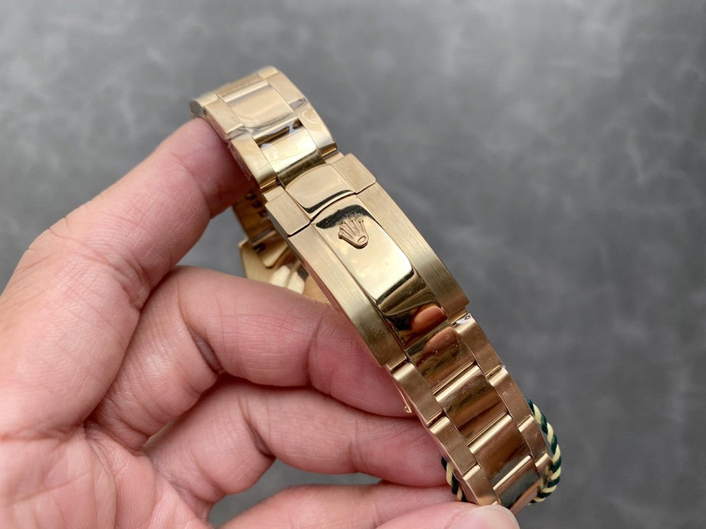 CLASSIC 42MM YELLOW GOLD-TONE BLUE DIAL WATCH
