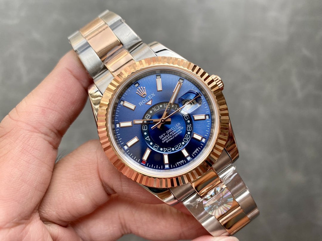 CLASSIC TWO-TONE 42MM ROSE GOLD-TONE BEZEL BLUE DIAL WATCH