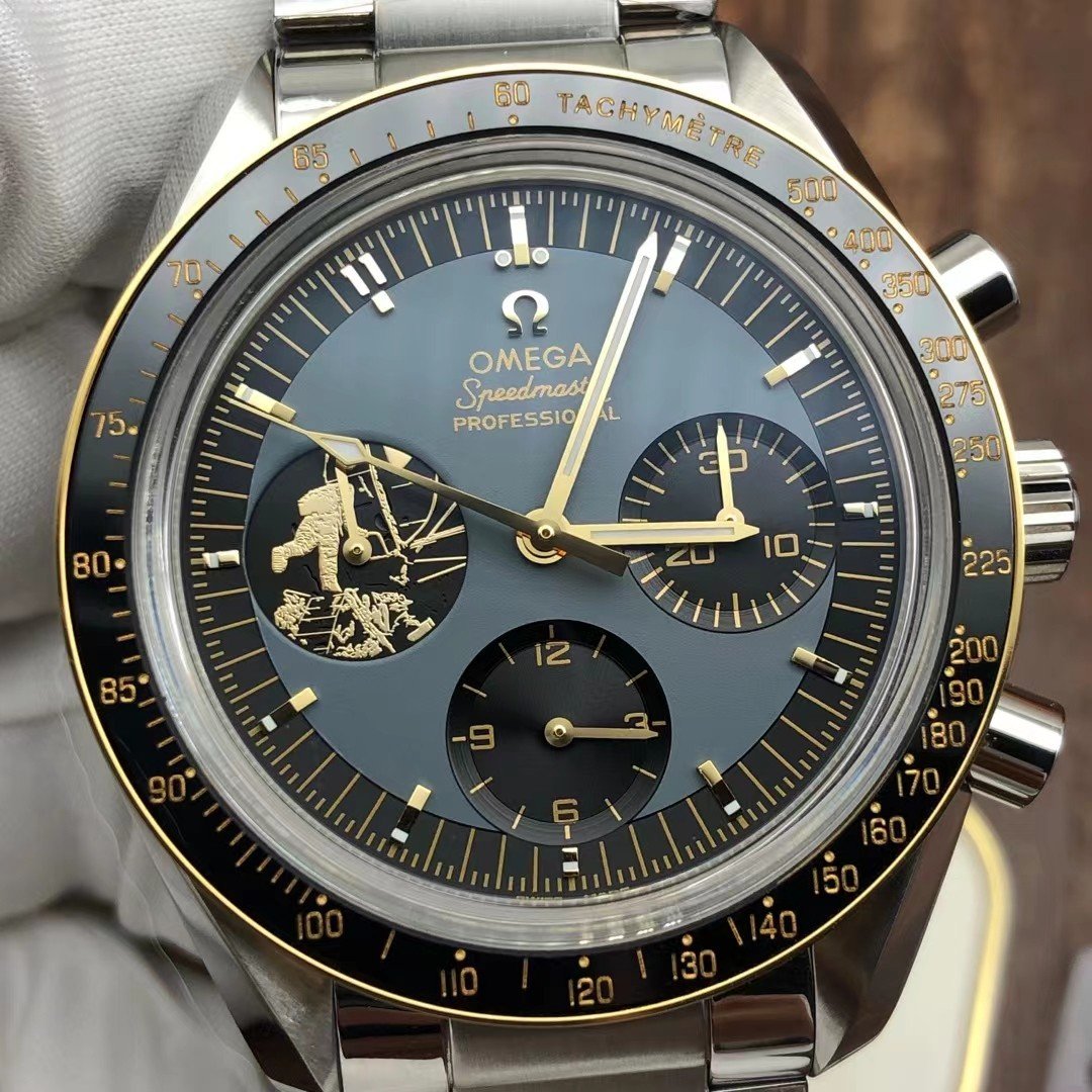 VARELLO CLASSIC SPORT 42MM CHRONOGRAPH WATCH