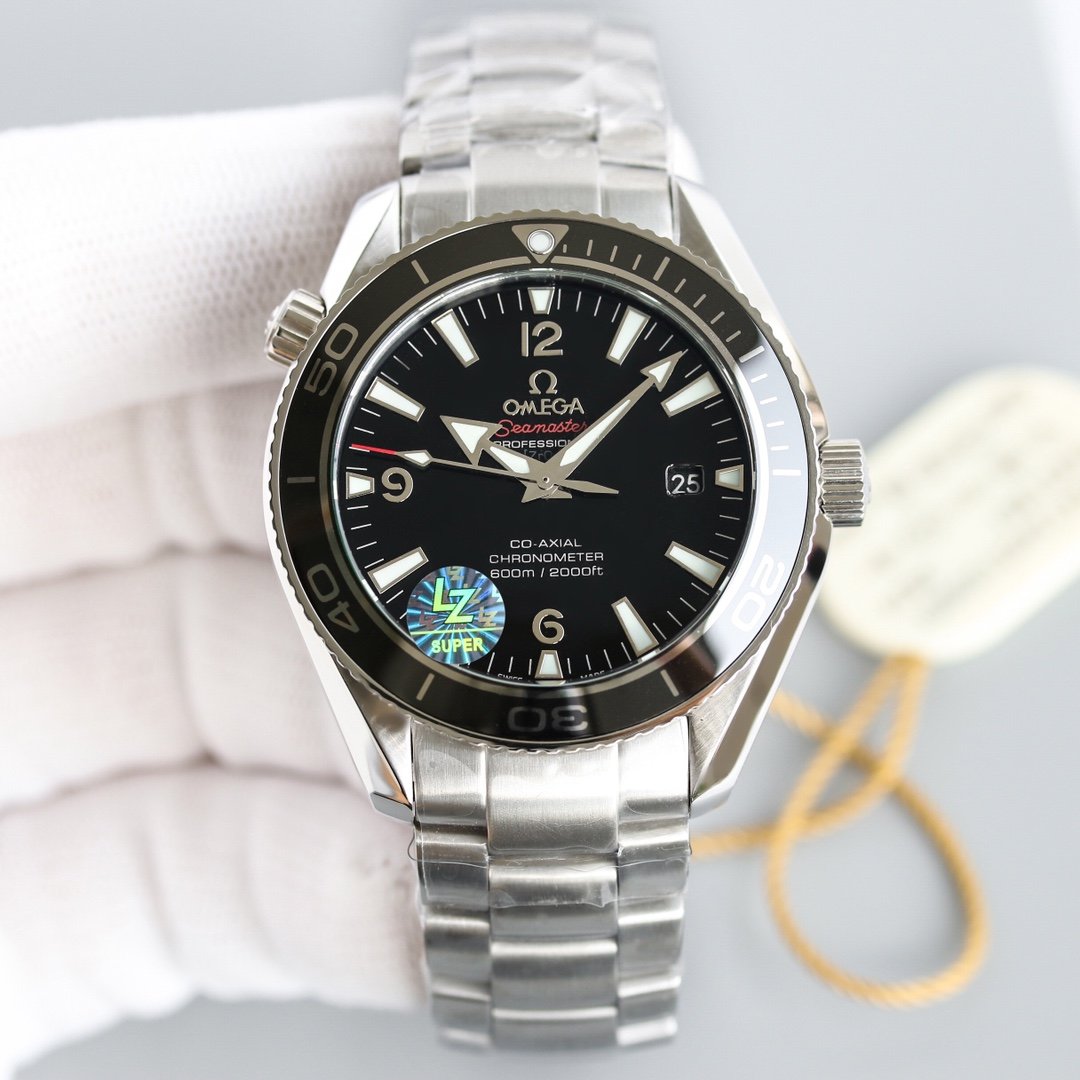 VARELLO CLASSIC PROFESSIONAL OCEAN 600M BLACK DIAL