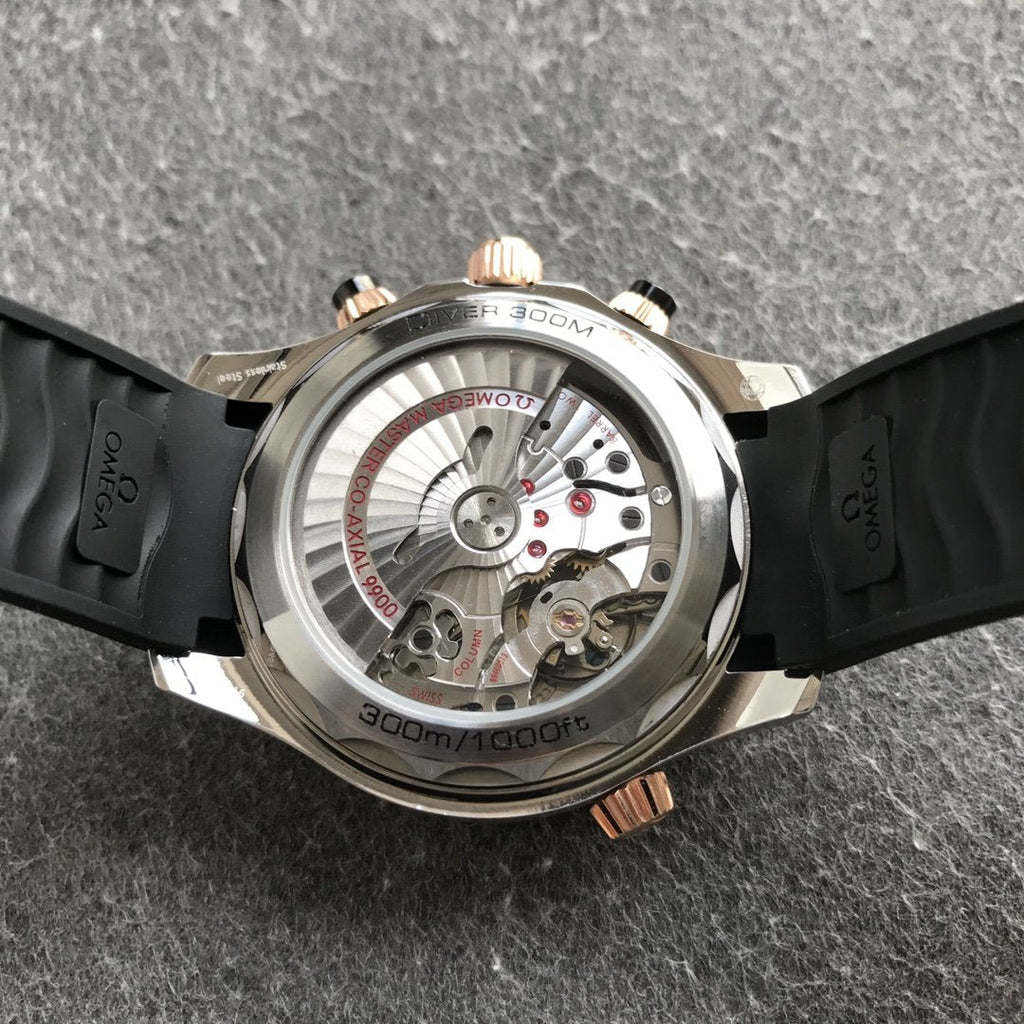 VARELLO CLASSIC DIVER 300M ROSE GOLD CASE 44MM CHRONOGRAPH BLACK DIAL