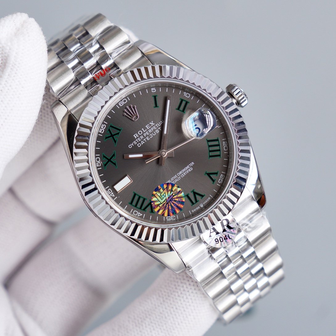 CLASSIC 41MM GREY ROMAN NUMERAL DIAL STEEL BRACELET WATCH