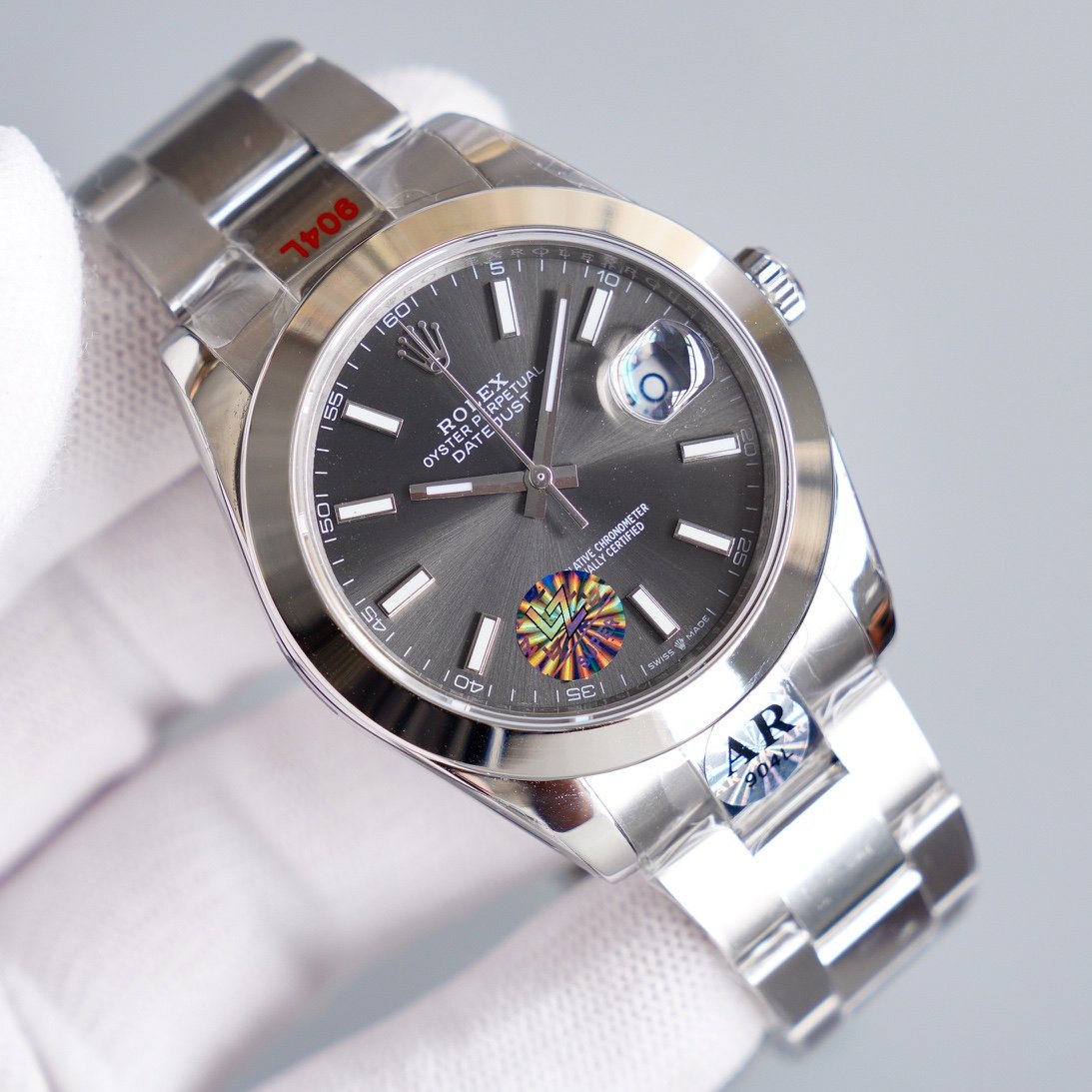 CLASSIC 41MM SMOOTH BEZEL STAINLESS STEEL WATCH