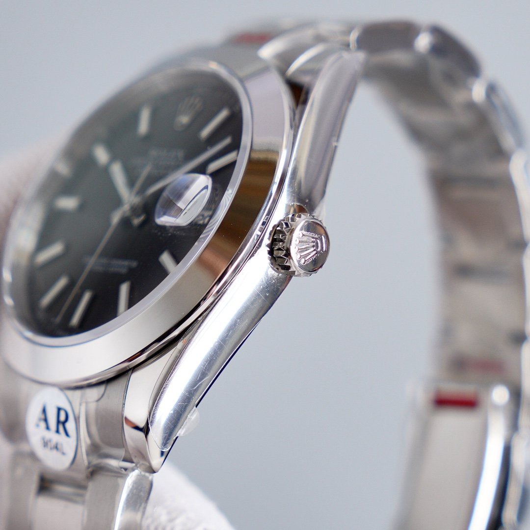 CLASSIC 41MM SMOOTH BEZEL STAINLESS STEEL WATCH