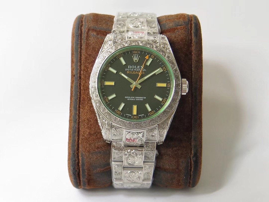 CLASSIC 40MM STAINLESS STEEL GREEN BLACK ORANGE DIAL