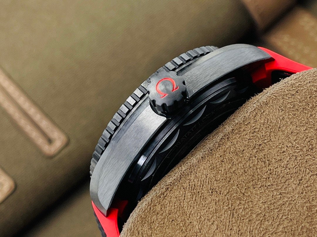 VARELLO CLASSIC OCEAN GMT 600 BLACK CASE RED BEZEL