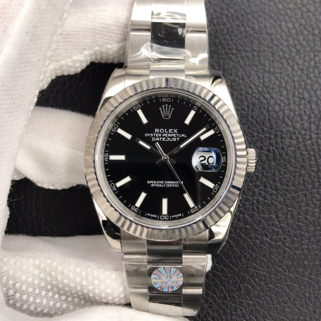 CLASSIC 41MM STAINLESS STEEL BLACK DIAL