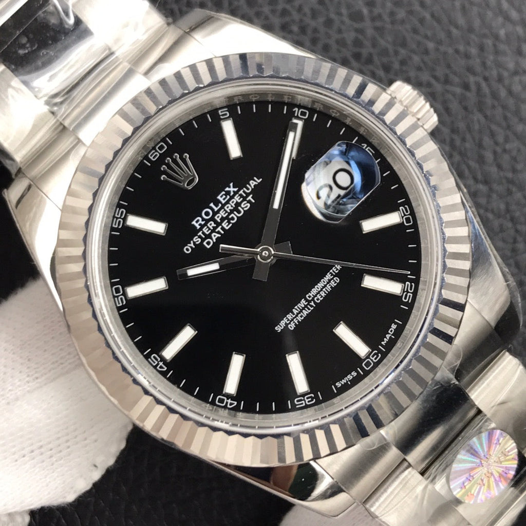 CLASSIC 41MM STAINLESS STEEL BLACK DIAL