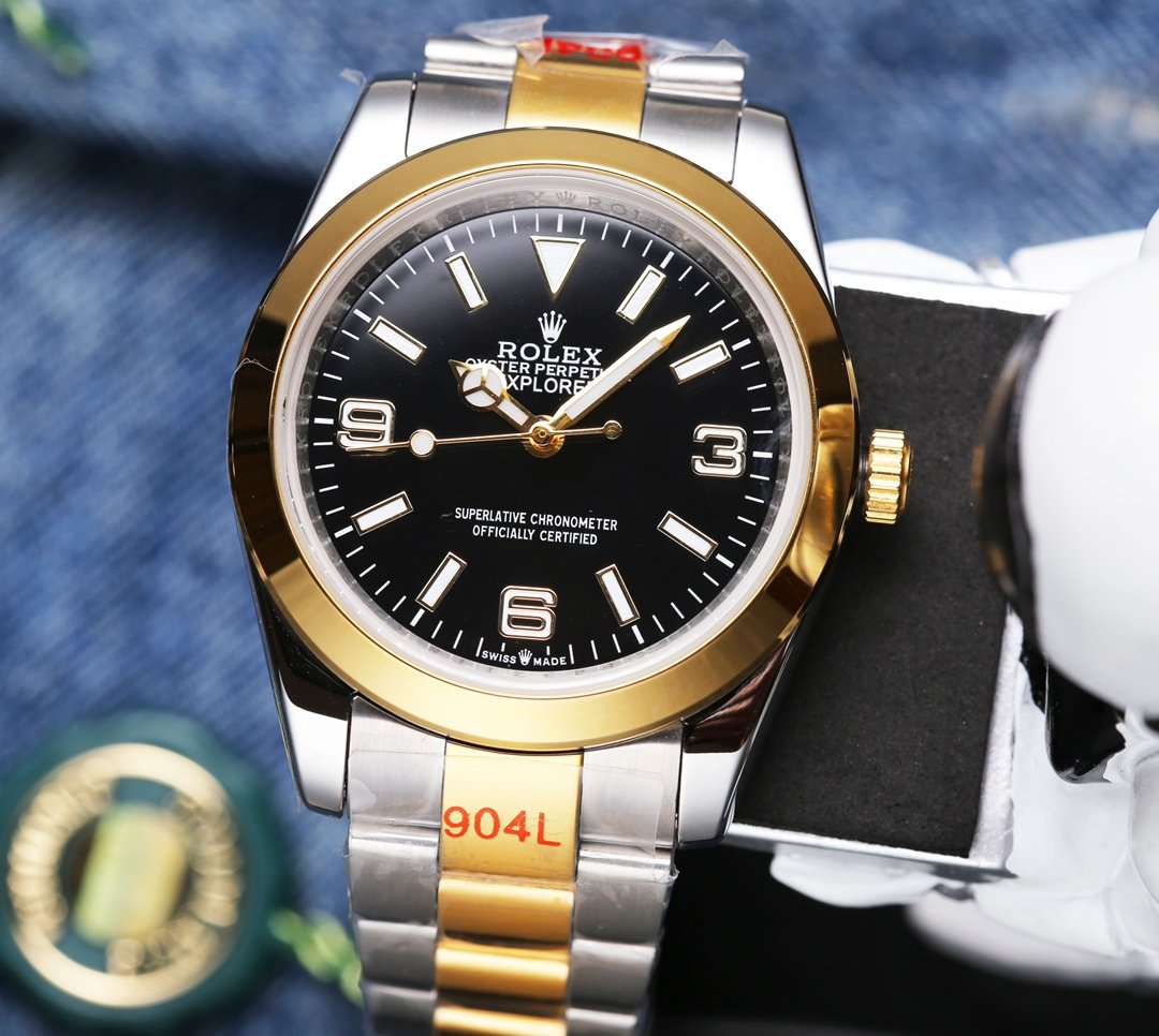 CLASSIC 41MM GOLD STEEL BLACK DIAL