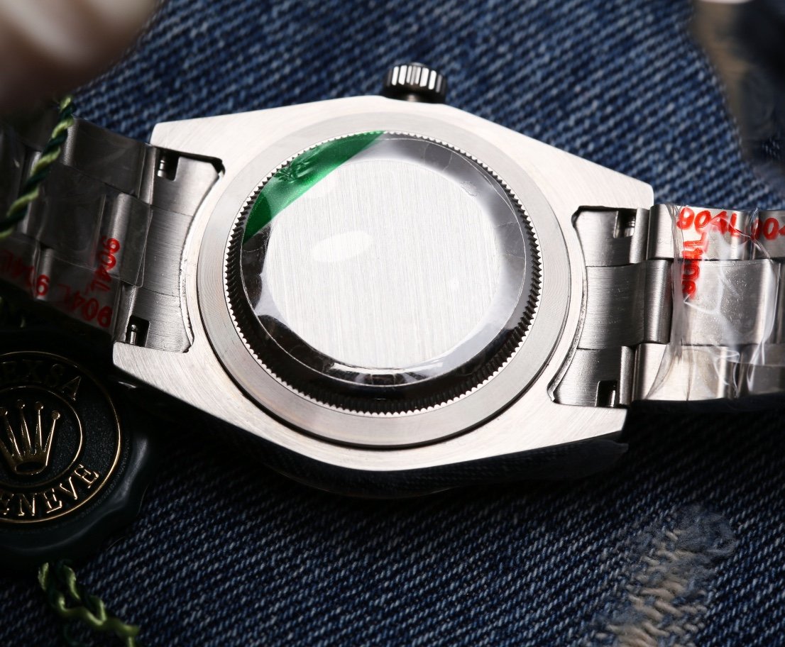 CLASSIC 41 STAINLESS STEEL CUSTOM GREEN DIAL