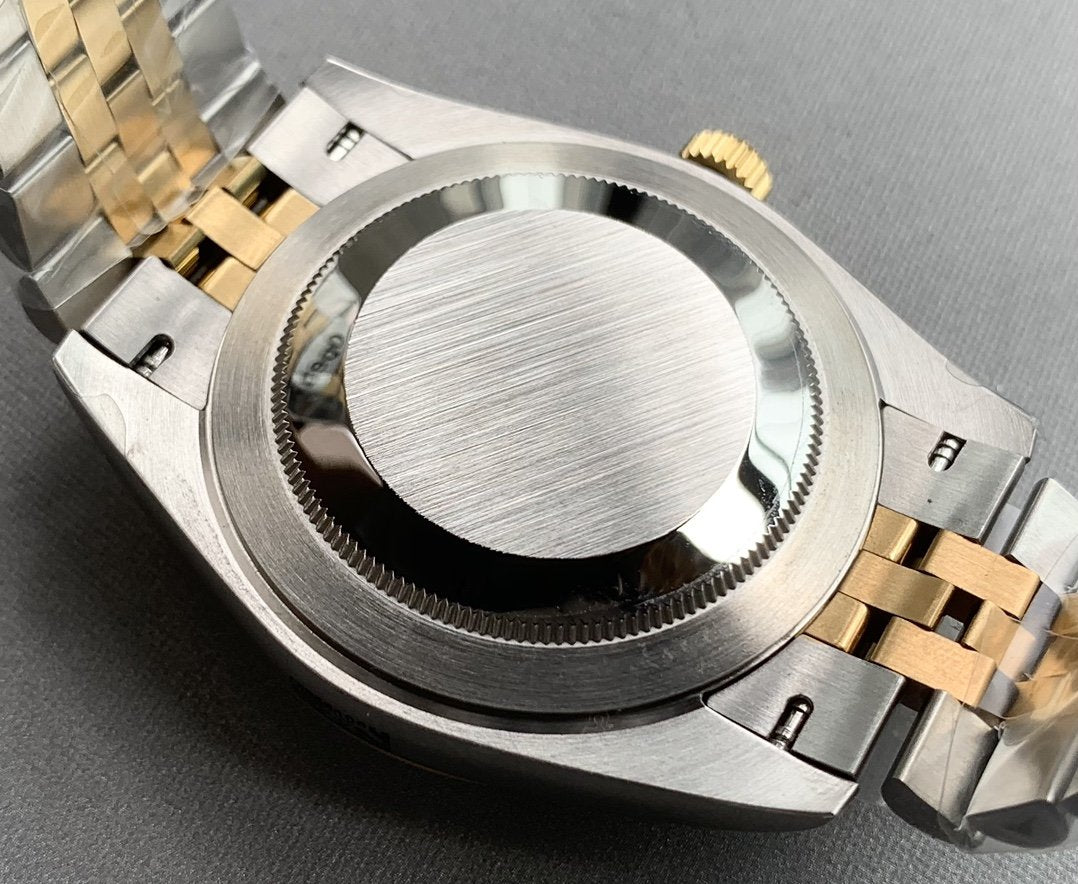 CLASSIC II 41MM TWO-TONE BLACK DIAL