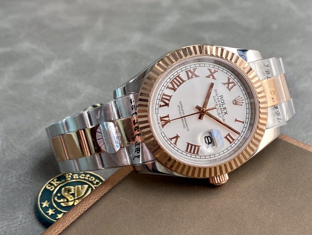 CLASSIC TWO-TONE GOLD-TONE & STAINLESS STEEL WHITE DIAL ARABIC NUMERAL BRACELET WATCH