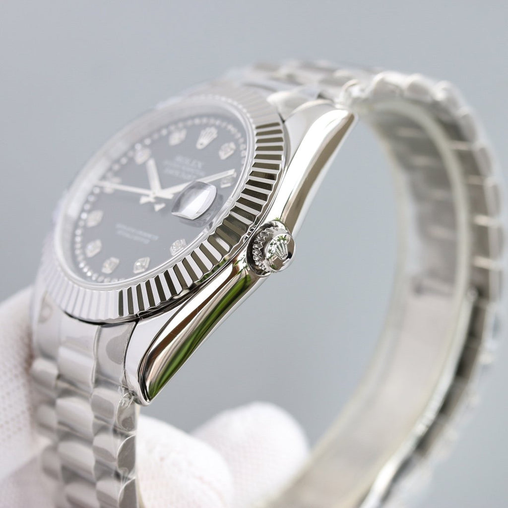 CLASSIC 41MM STAINLESS STEEL CASE DIAMOND NUMERAL WATCH