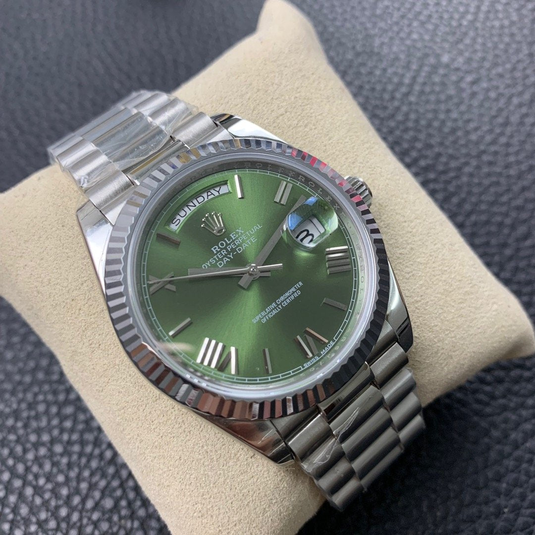 CLASSIC 41MM STAINLESS STEEL CASE GREEN DIAL DAY-DATE WATCH
