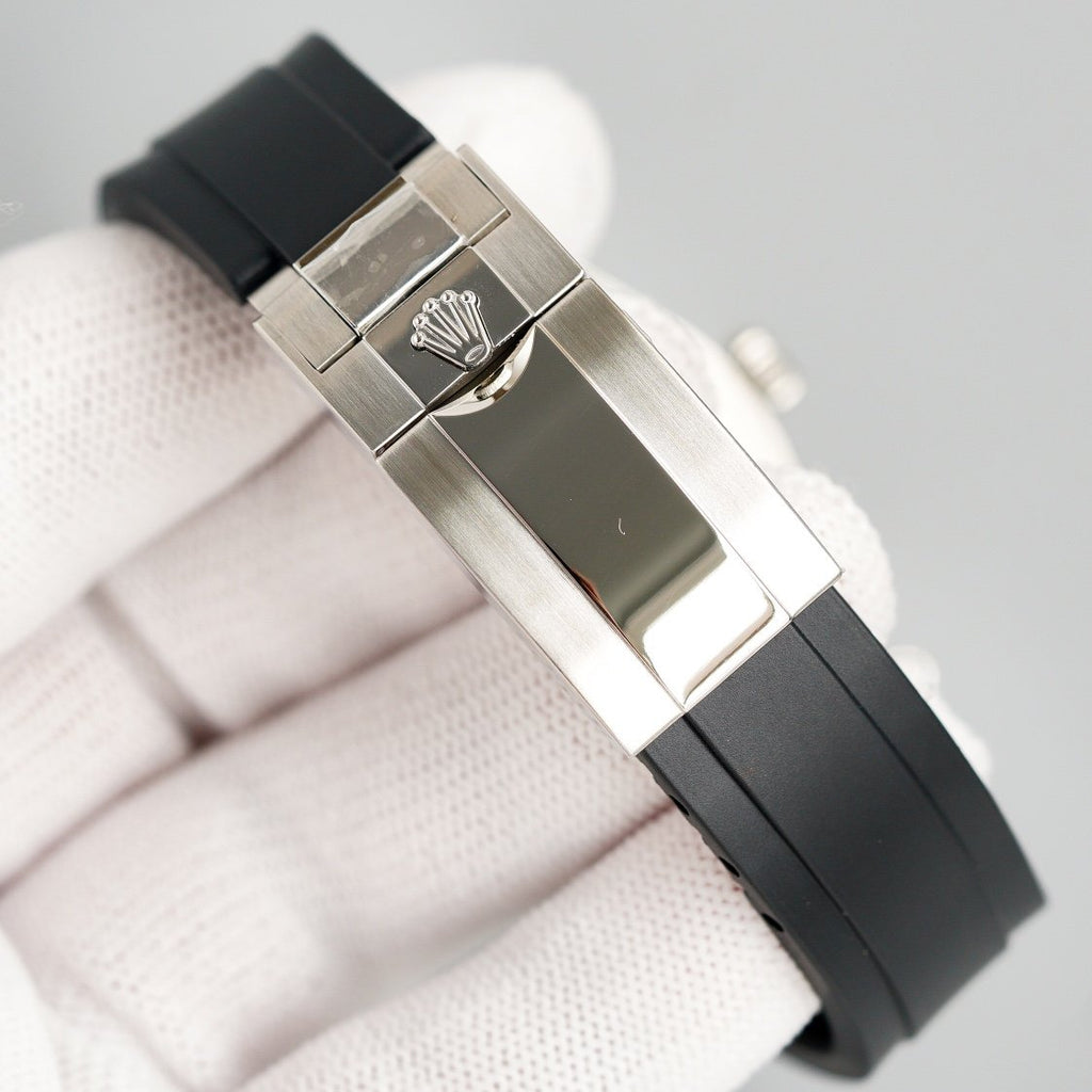 CLASSIC 41MM STAINLESS STEEL CASE GREY DIAL RUBBER STRAP WATCH