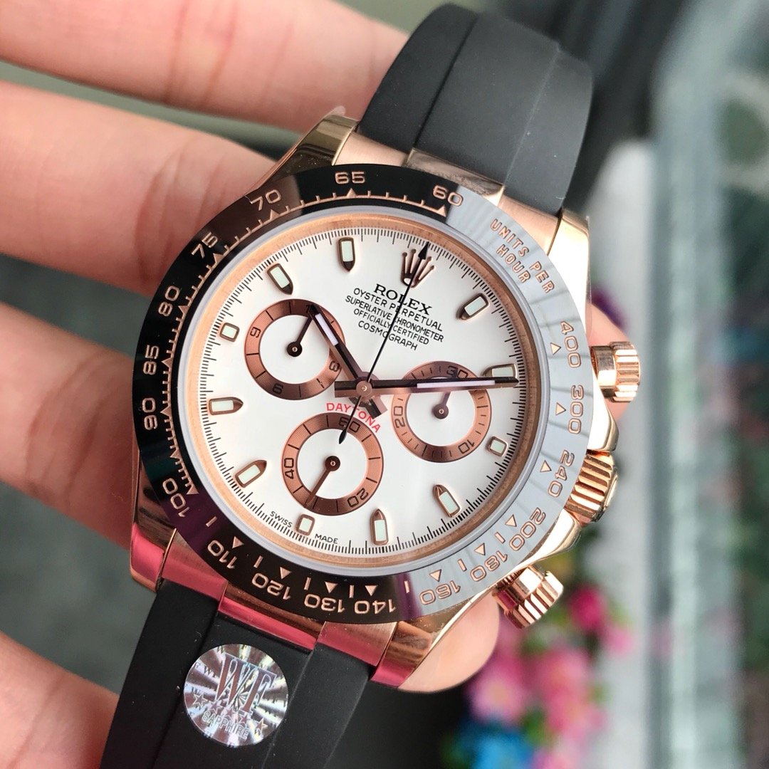 CLASSIC 40MM ROSE GOLD-TONE CASE WHITE DIAL RUBBER STRAP WATCH