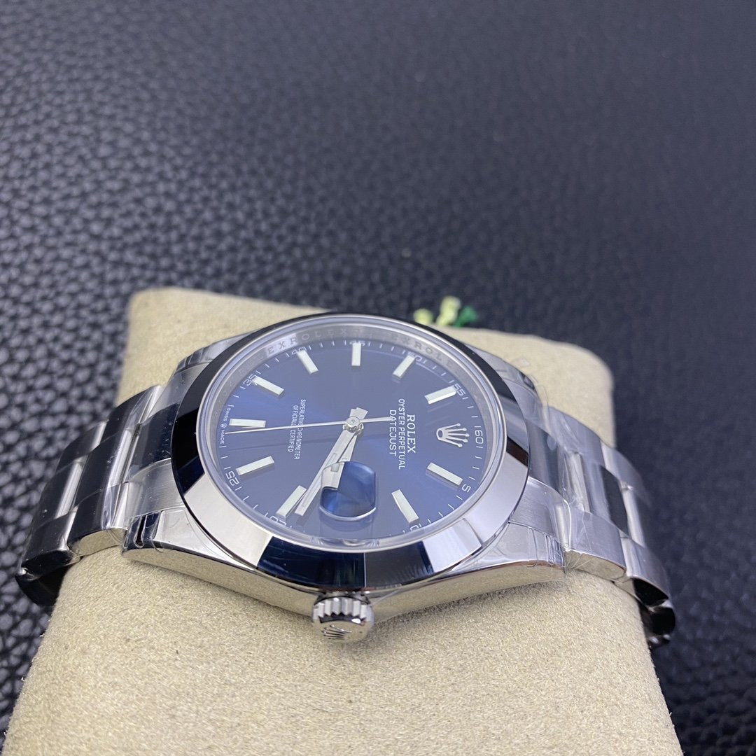 CLASSIC 41MM SMOOTH BEZEL BLUE DIAL STEEL BRACELET WATCH