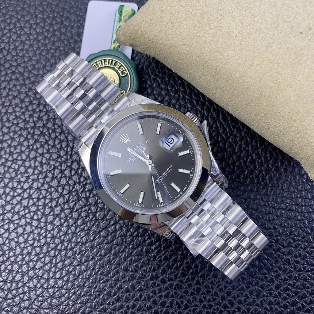 CLASSIC 41MM SMOOTH BEZEL GREY DIAL STEEL BRACELET WATCH
