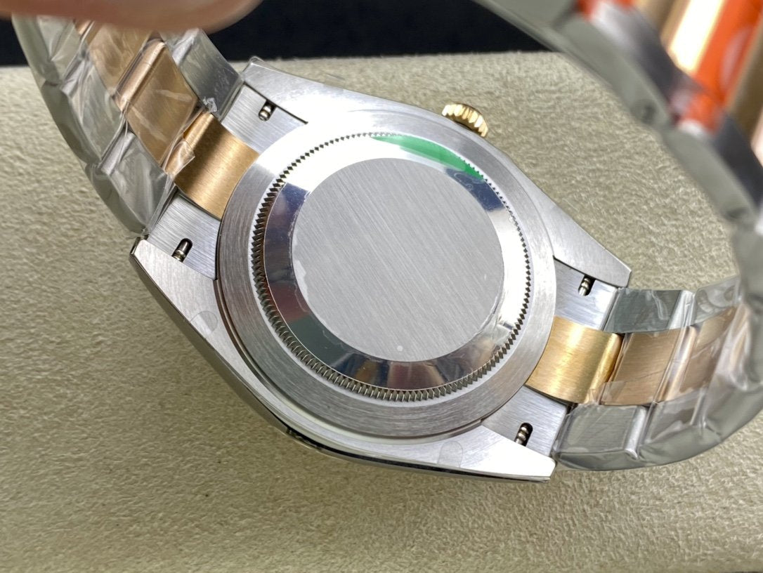 CLASSIC 41MM SMOOTH BEZEL GOLD-TONE STEEL GREY DIAL WATCH