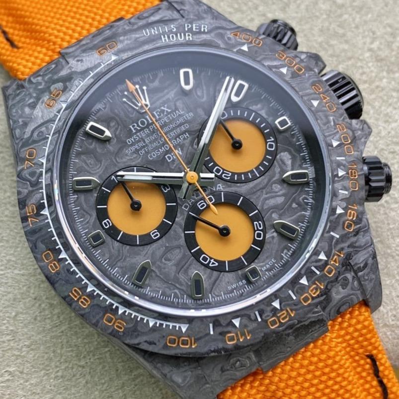 CLASSIC CARBON FIBER CASE ORANGE EDITION WATCH