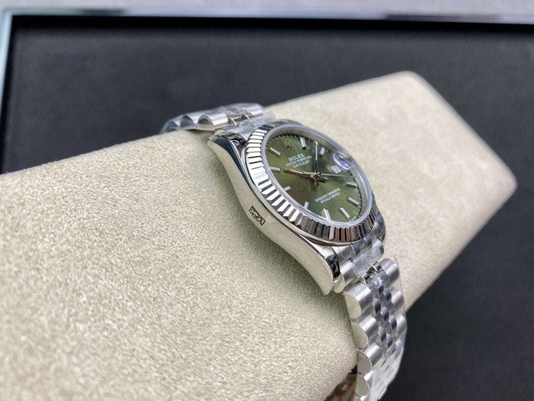 CLASSIC 41MM STAINLESS STEEL KHAKI DIAL WATCH