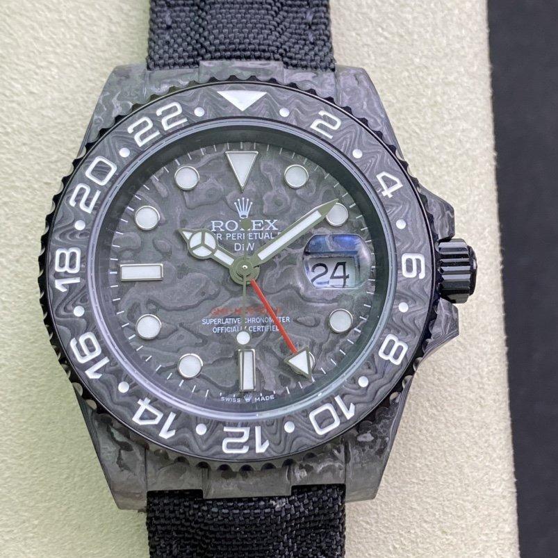 CLASSIC CARBON FIBER CASE WHITE GMT WATCH