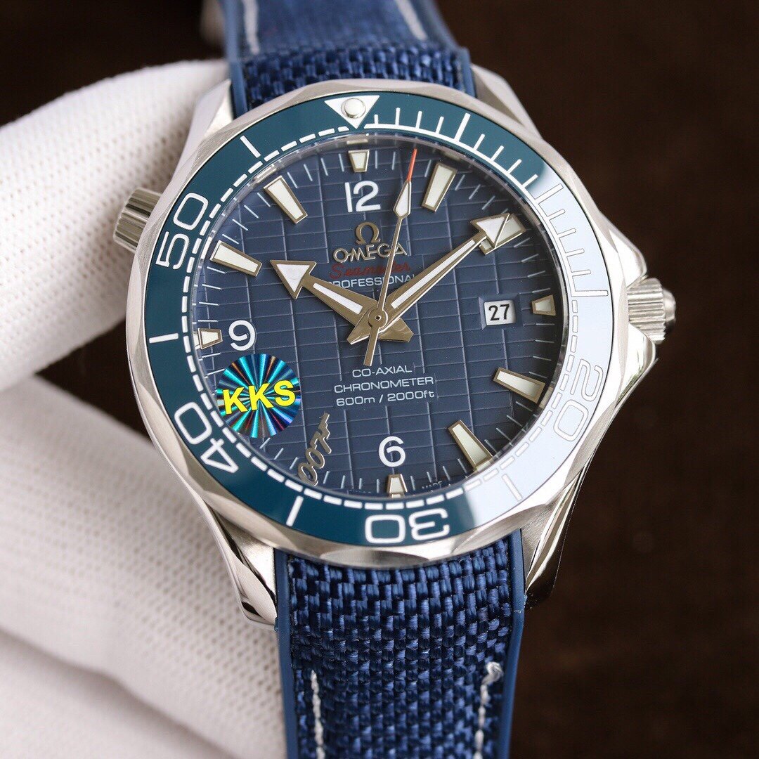 VARELLO CLASSIC PROFESSIONAL OCEAN 600M RUBBER STRAP
