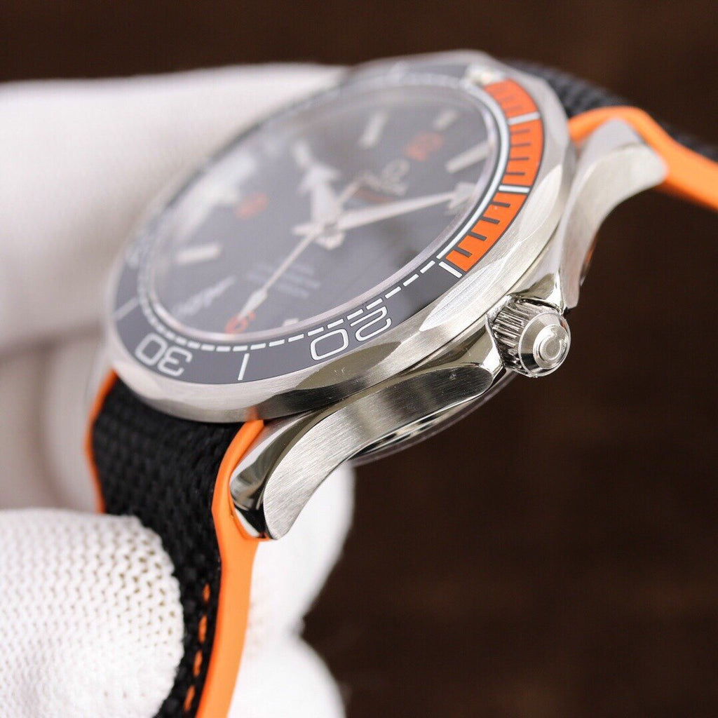 VARELLO CLASSIC PROFESSIONAL OCEAN 600M RUBBER STRAP
