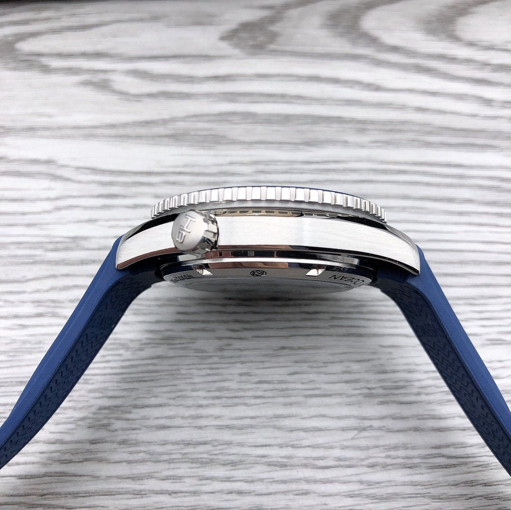 VARELLO CLASSIC  PROFESSIONAL OCEAN 600M STEEL CASE BLUE DIAL