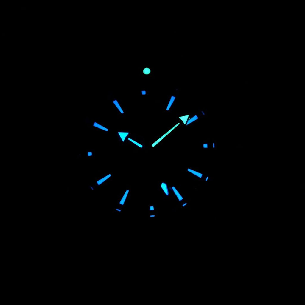 VARELLO CLASSIC PROFESSIONAL OCEAN 600M STEEL CASE BLACK DIAL