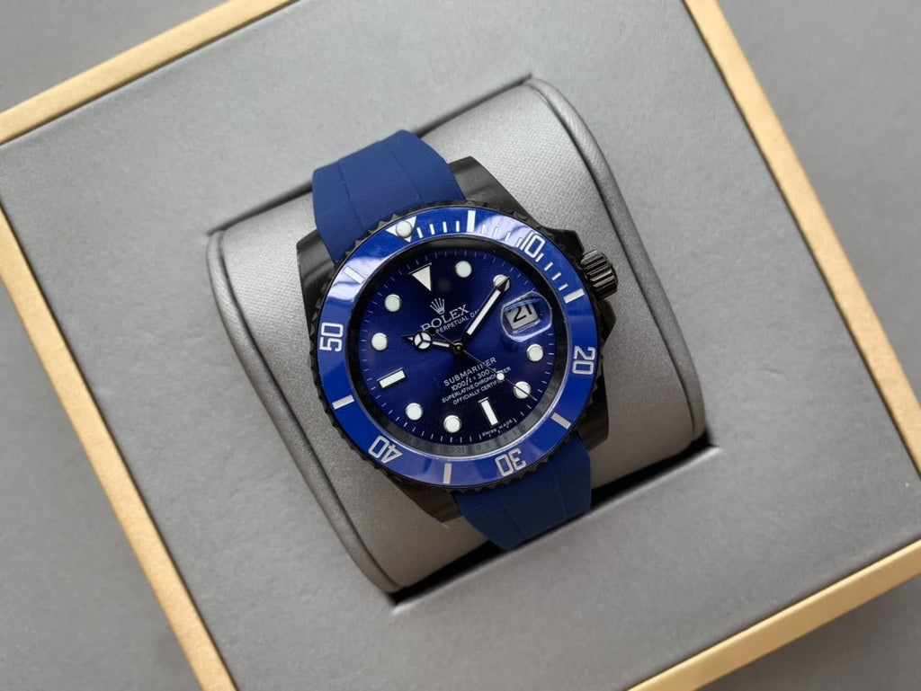 CLASSIC 41 BLACK CASE BLUE DIAL