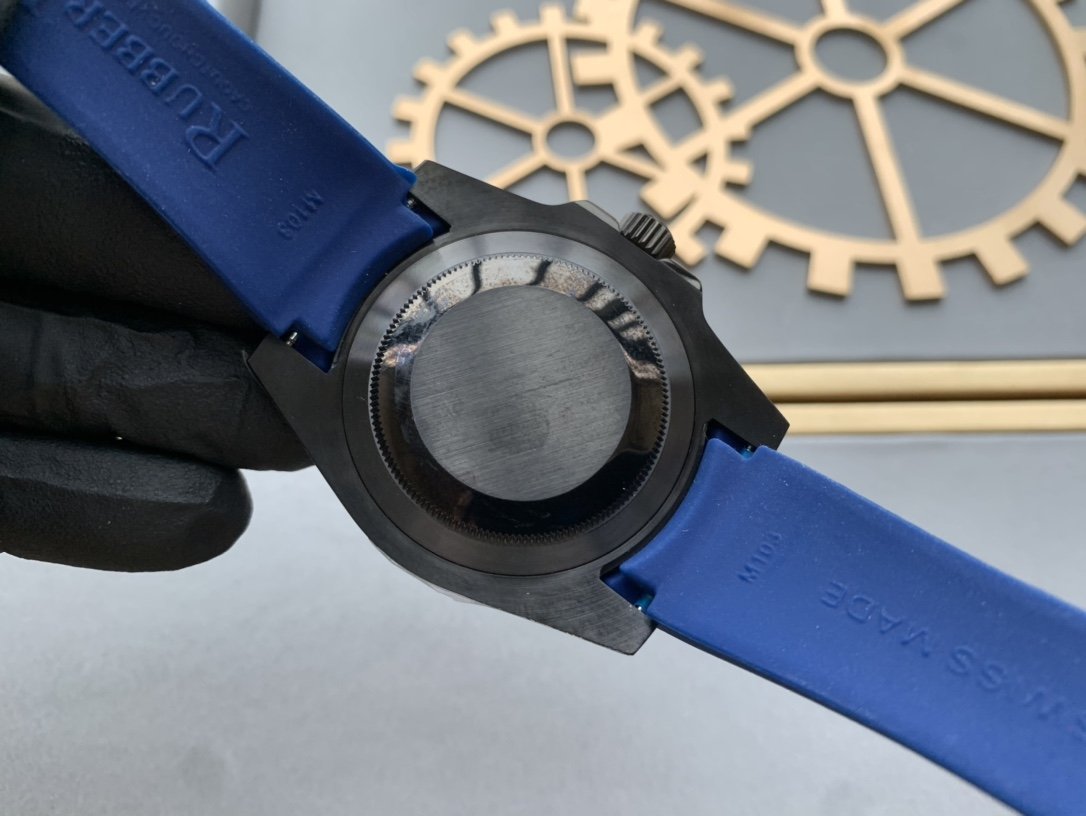 CLASSIC 41 BLACK CASE BLUE DIAL