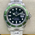 CLASSIC GREEN DIAL DIVE WATCH