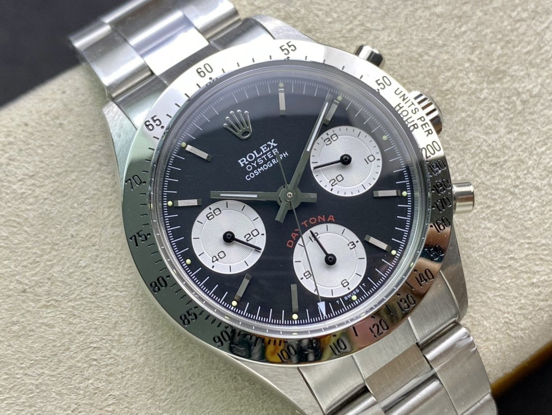 CLASSIC 37MM VINTAGE STAINLESS STEEL CASE BLACK DIAL WATCH
