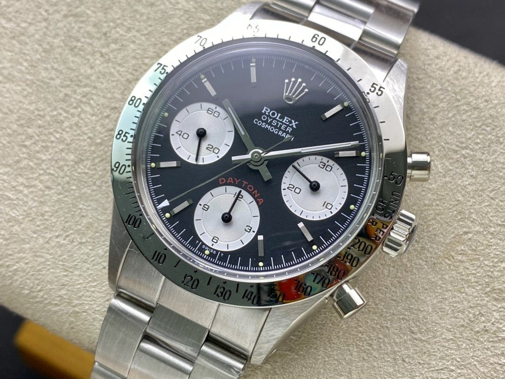CLASSIC 37MM VINTAGE STAINLESS STEEL CASE BLACK DIAL WATCH