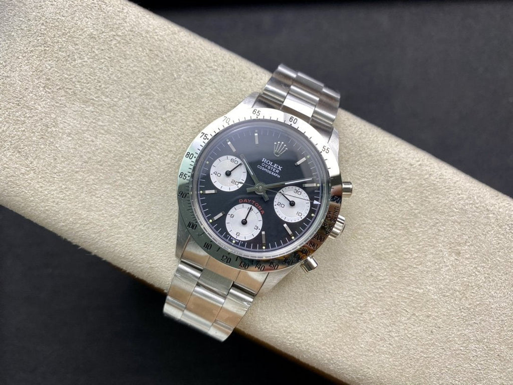 CLASSIC 37MM VINTAGE STAINLESS STEEL CASE BLACK DIAL WATCH