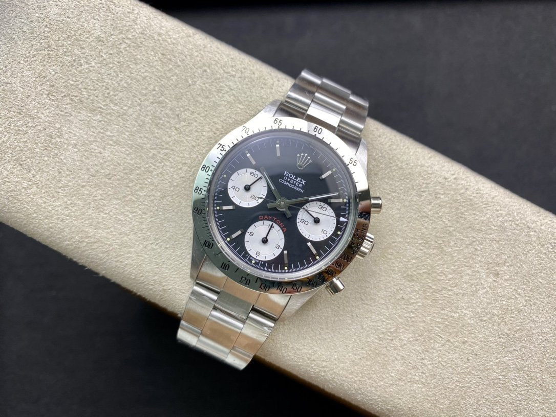 CLASSIC 37MM VINTAGE STAINLESS STEEL CASE BLACK DIAL WATCH