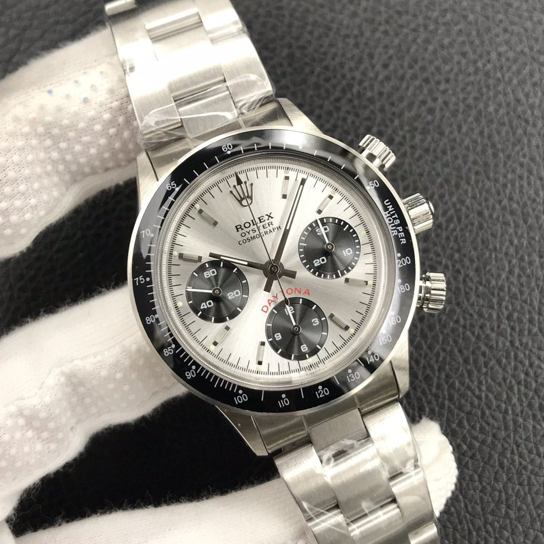 CLASSIC 38MM VINTAGE BLACK BEZEL SILVER-TONE DIAL WATCH