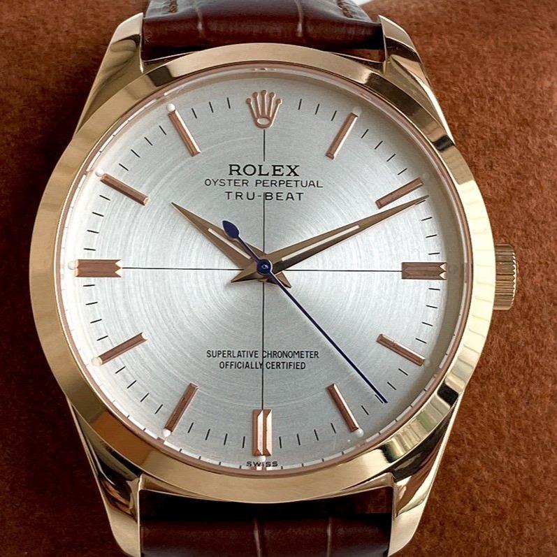CLASSIC 41MM STAINLESS STEEL LEATHER STRAP WATCH
