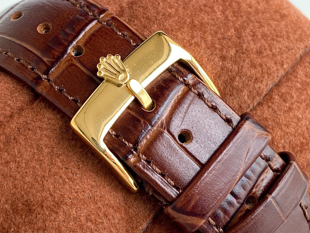 CLASSIC 41MM STAINLESS STEEL LEATHER STRAP WATCH