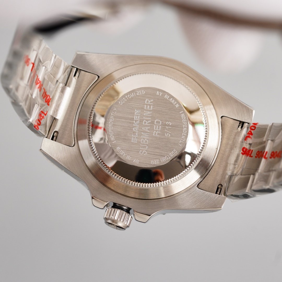 CLASSIC 40MM CUSTOM DARK PINK BEZEL WATCH