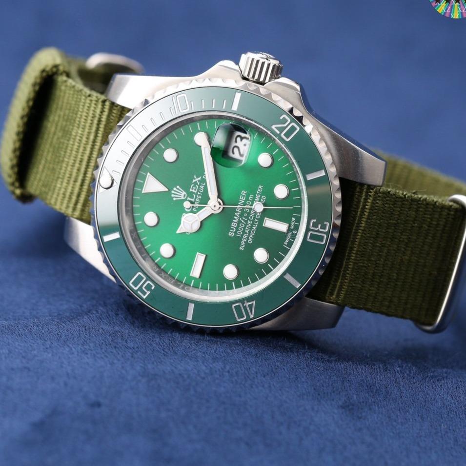 CLASSIC 40MM GREEN DIAL GREEN BEZEL TEXTILE STRAP DIVE WATCH