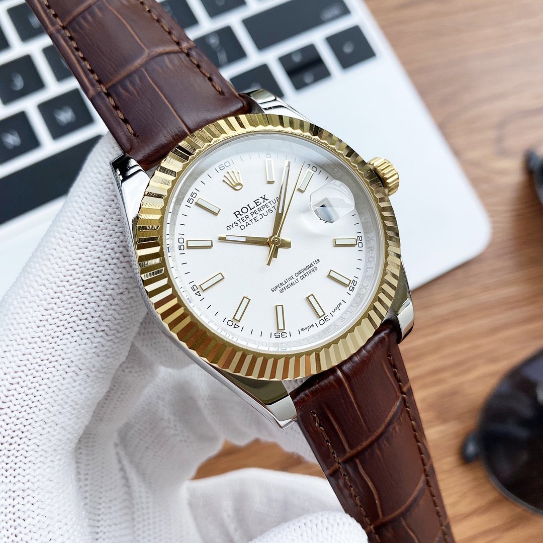 CLASSIC 41MM STAINLESS STEEL LEATHER STRAP WATCH