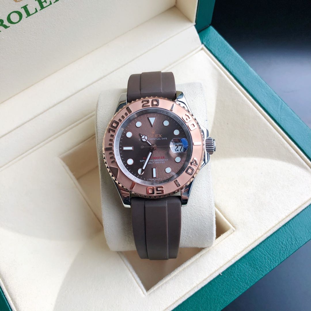 CLASSIC ROSE GOLD-TONE CASE BROWN DIAL RUBBER STRAP WATCH