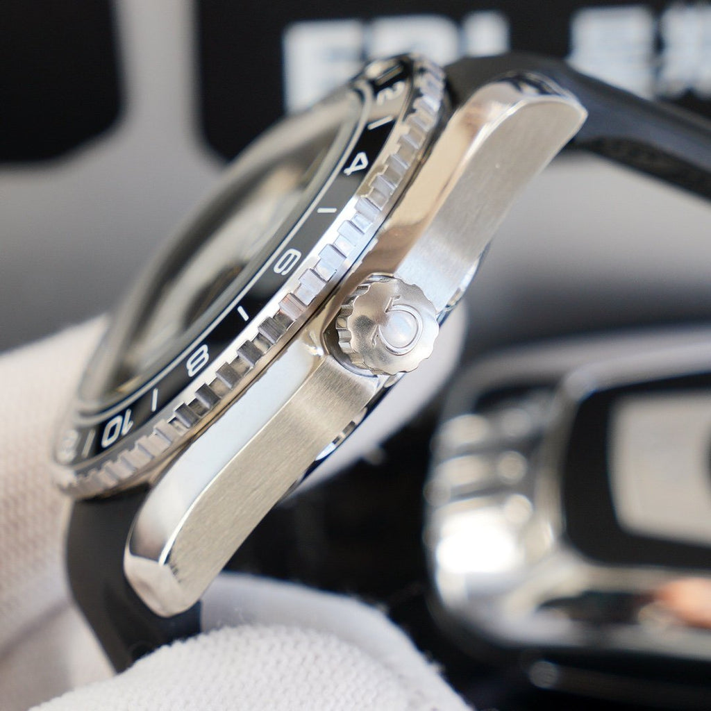 VARELLO CLASSIC OCEAN 600 GMT STEEL CASE
