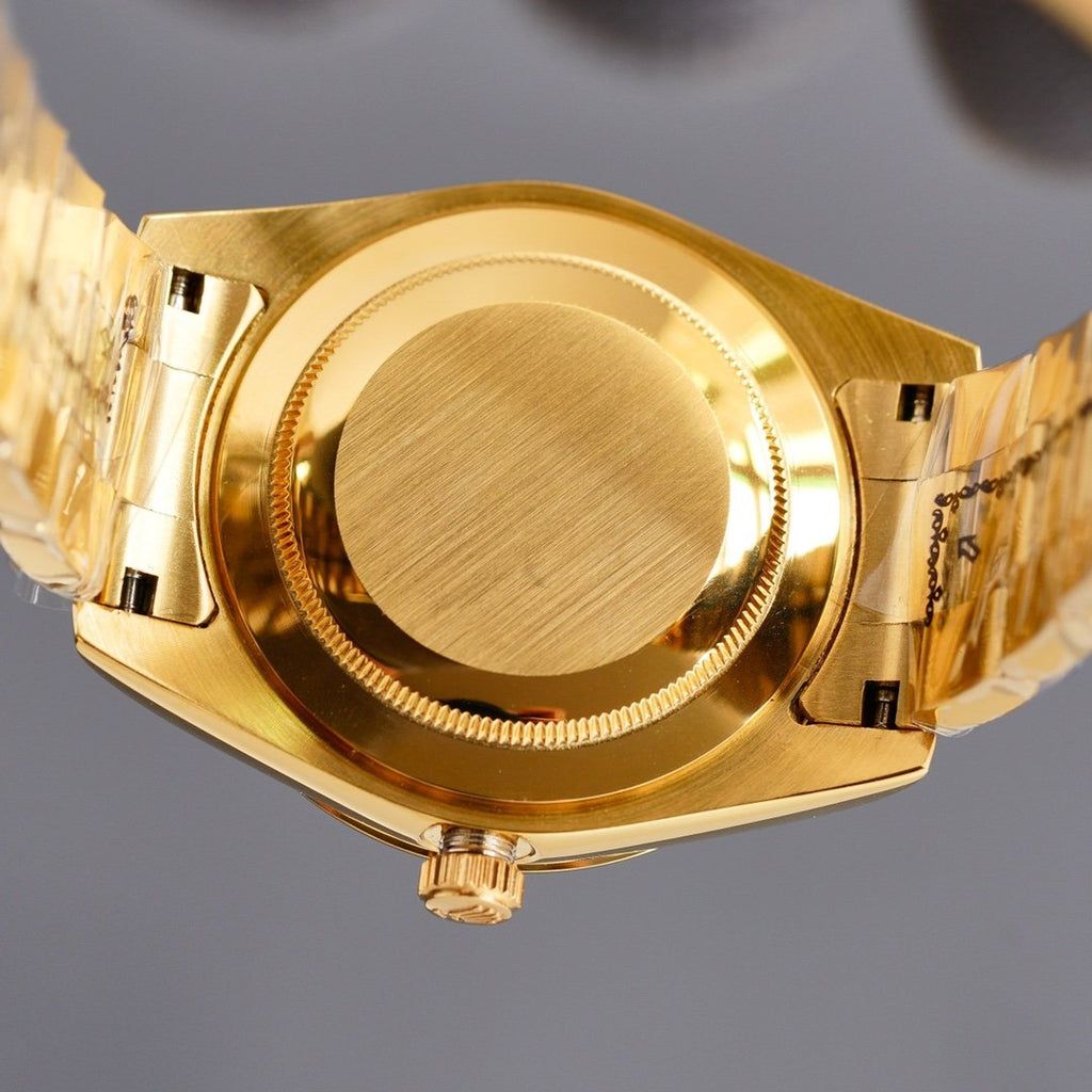 CLASSIC 41MM GOLD-TONE CASE SMOOTH BEZEL DIAMOND NUMERAL WATCH
