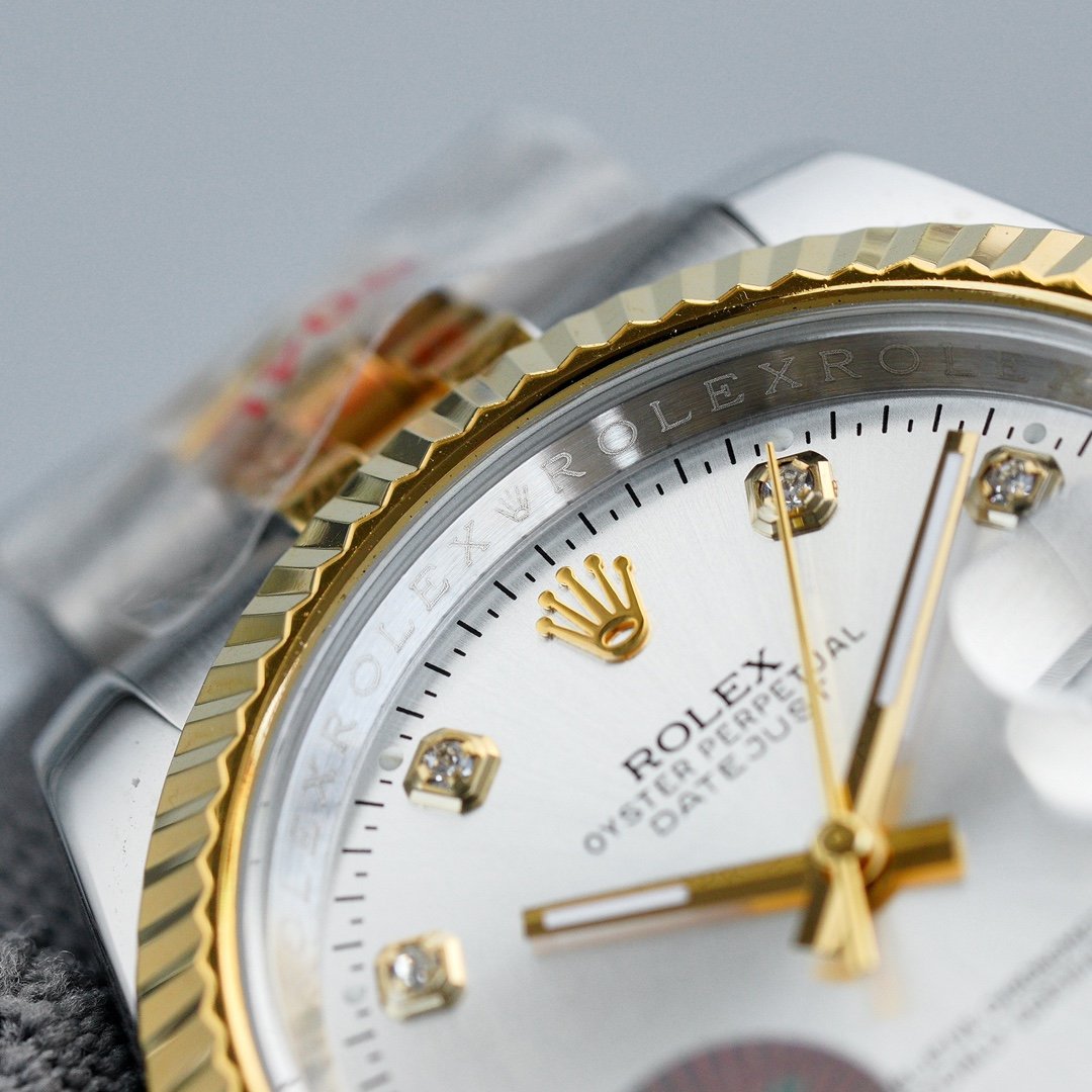 CLASSIC 41MM TWO-TONE GREY DIAL STEEL BRACELET WATCH